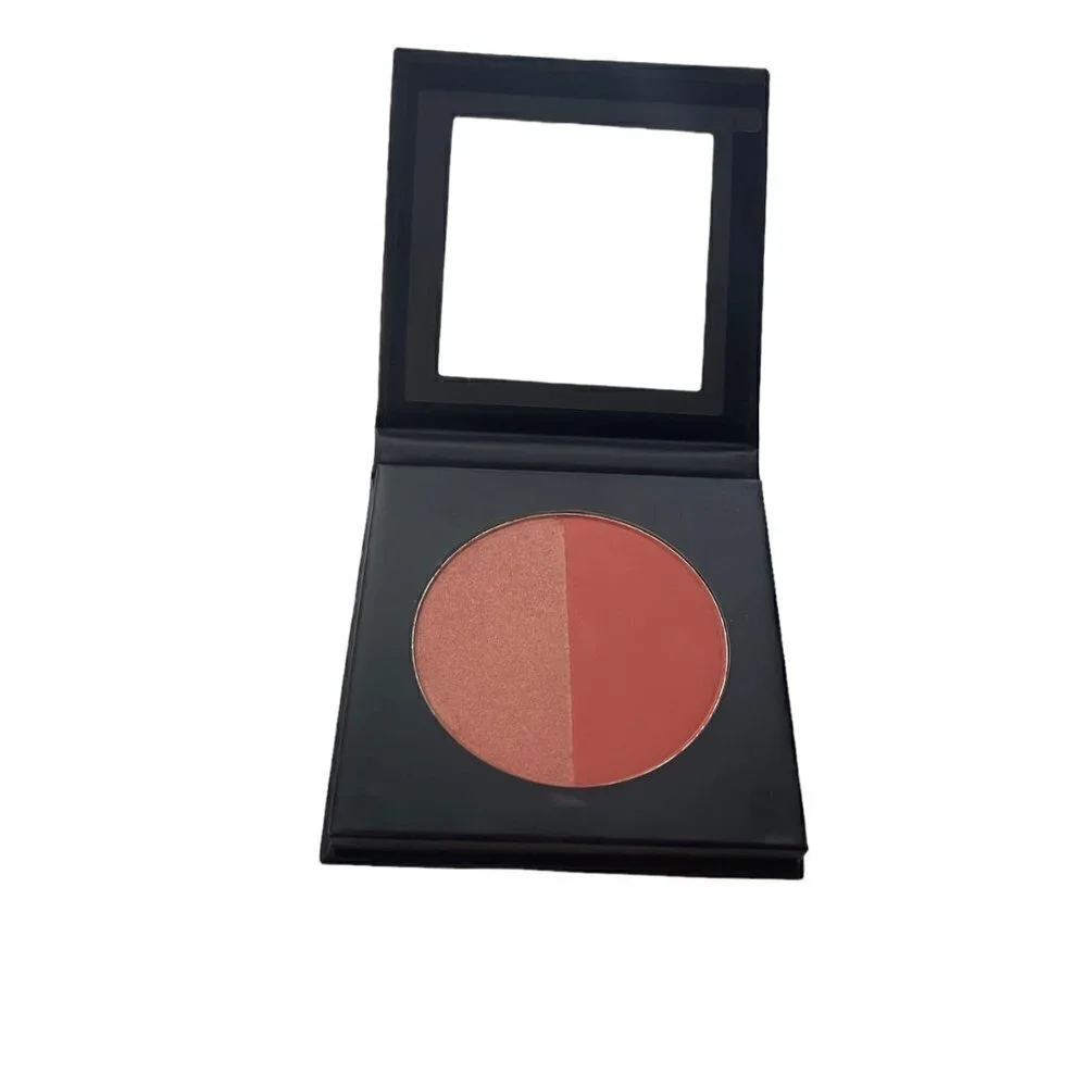 Araceli Beauty BNIB Peach Las Flores Split Pan Blush in Dahlia & Laelia